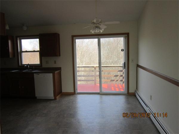 58 Mate Drive Fall River, MA 02721 - Photo 3 of 15 Gallery Image 3
