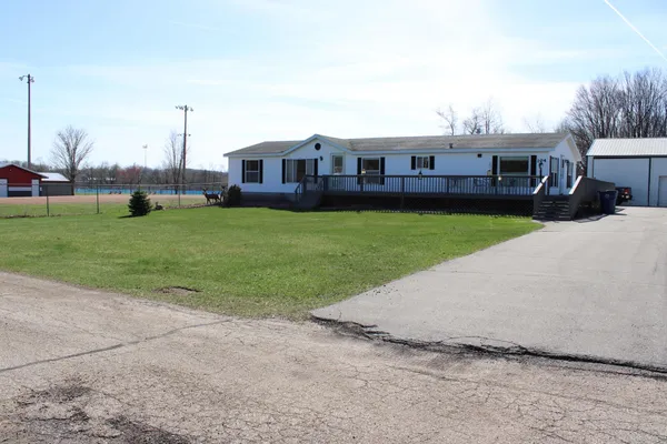 $199,900 | 104 North Almon Street, Bowler, WI 54416