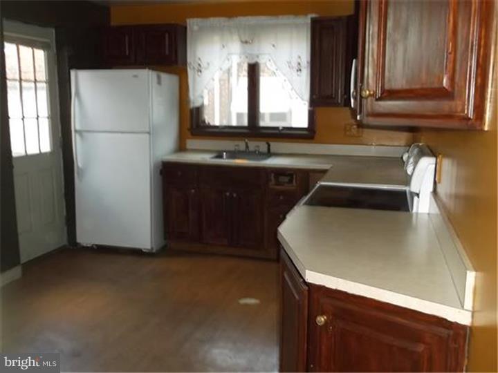 35 Springton Road Upper Darby, PA 19082 - Photo 8 of 8 Kitchen