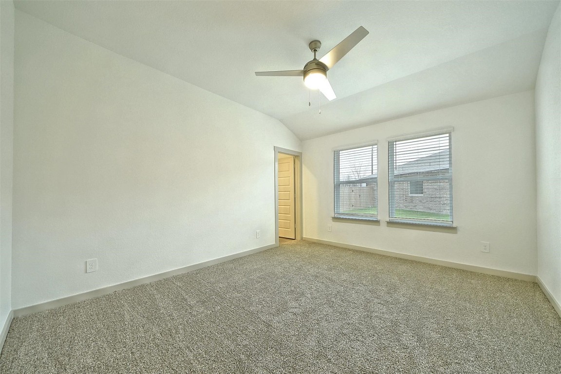 7923 Suffolk Vly Lane Rosharon, TX 77583 - Photo 12 of 28