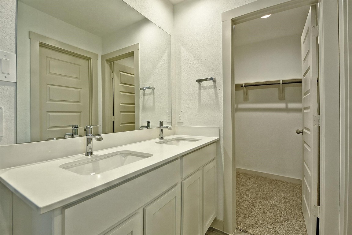 7923 Suffolk Vly Lane Rosharon, TX 77583 - Photo 13 of 28