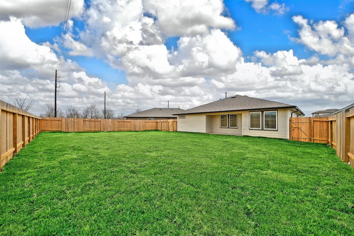 7923 Suffolk Vly Lane Rosharon, TX 77583 - Photo 23 of 28