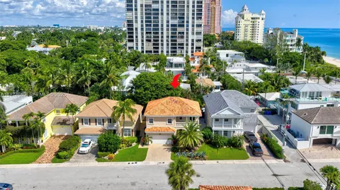 $2,590,000 | 3325 Northeast 17th Court, Fort Lauderdale, FL 33305