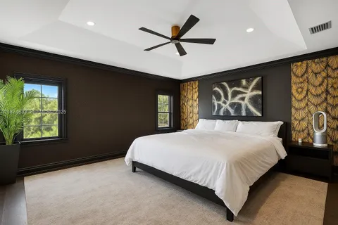 $2,590,000 | 3325 Northeast 17th Court, Fort Lauderdale, FL 33305