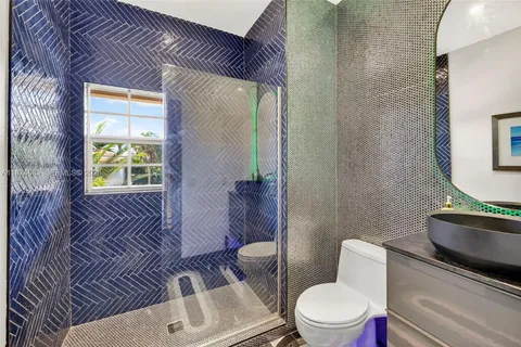 $2,499,000 | 3325 Northeast 17th Court, Fort Lauderdale, FL 33305