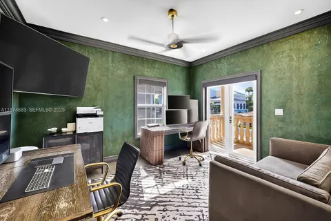 $2,590,000 | 3325 Northeast 17th Court, Fort Lauderdale, FL 33305