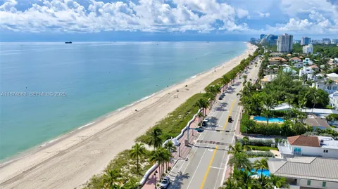 $2,590,000 | 3325 Northeast 17th Court, Fort Lauderdale, FL 33305