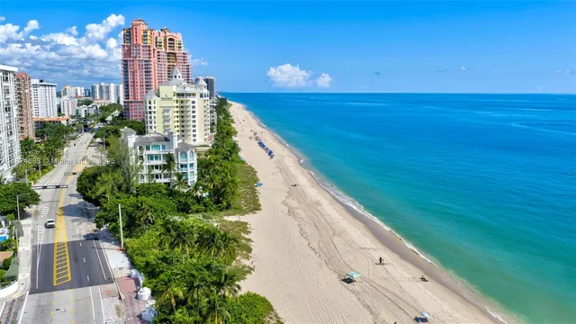 $2,750,000 | 3325 Northeast 17th Court, Fort Lauderdale, FL 33305