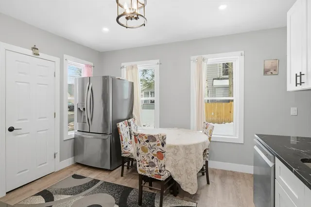 $294,900 | 410 Allen Street, Springfield, MA 01118