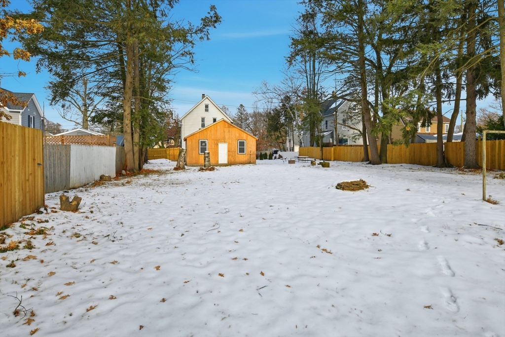 410 Allen Street Springfield, MA 01118 - Photo 26 of 27