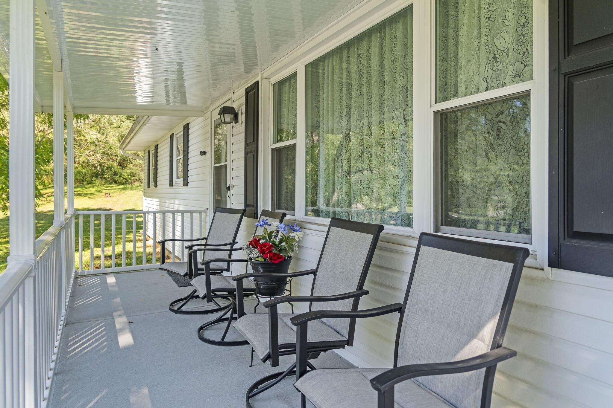 14572 Hock-Hocking Road Logan, OH 43138 - Photo 4 of 56 8-web-or-mls-DSC06136