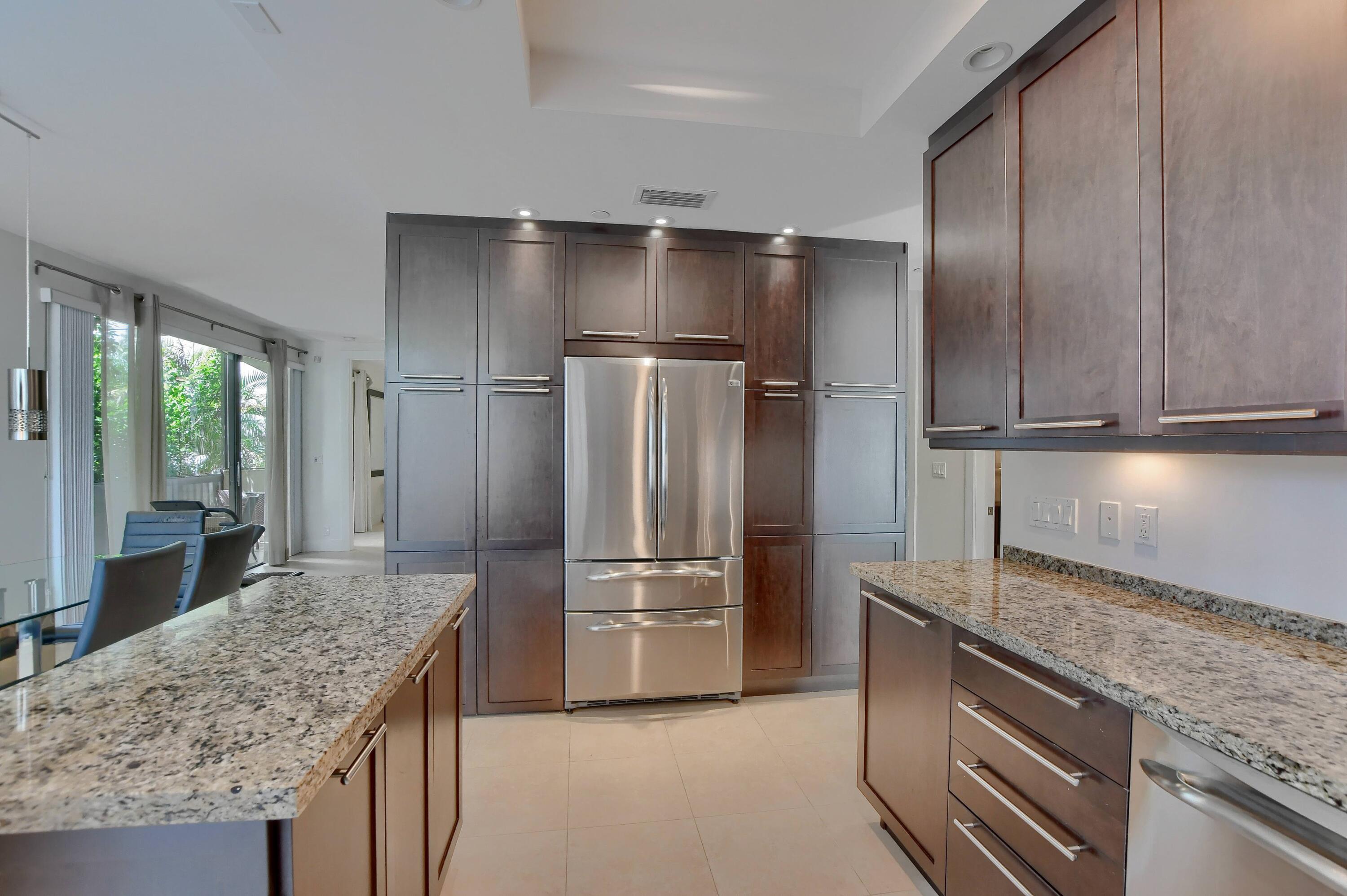 1714 Bridgewood Drive, Unit 1714 Boca Raton, FL 33434 - Photo 1 of 27 Kitchen