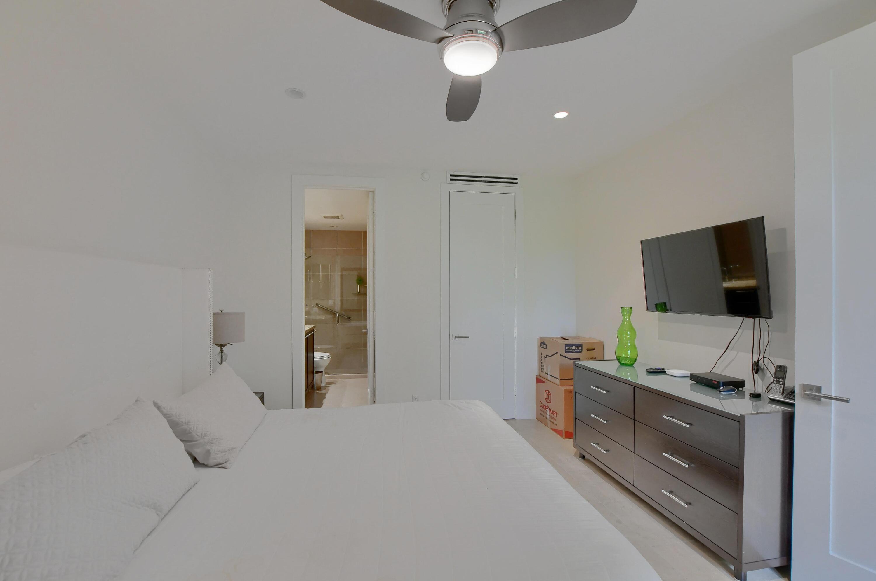 1714 Bridgewood Drive, Unit 1714 Boca Raton, FL 33434 - Photo 16 of 27 Master