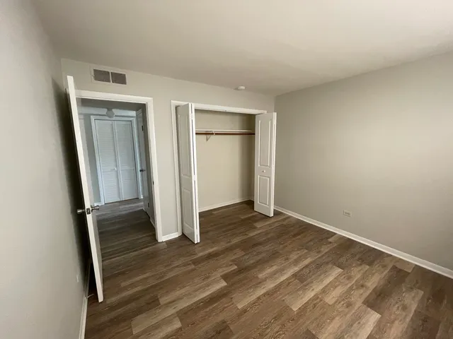 $1,225 | 2132 North Harlem Avenue, Unit 1C, Elmwood Park, IL 60707