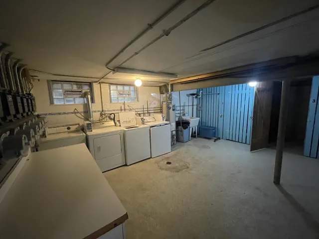 $1,225 | 2132 North Harlem Avenue, Unit 1C, Elmwood Park, IL 60707