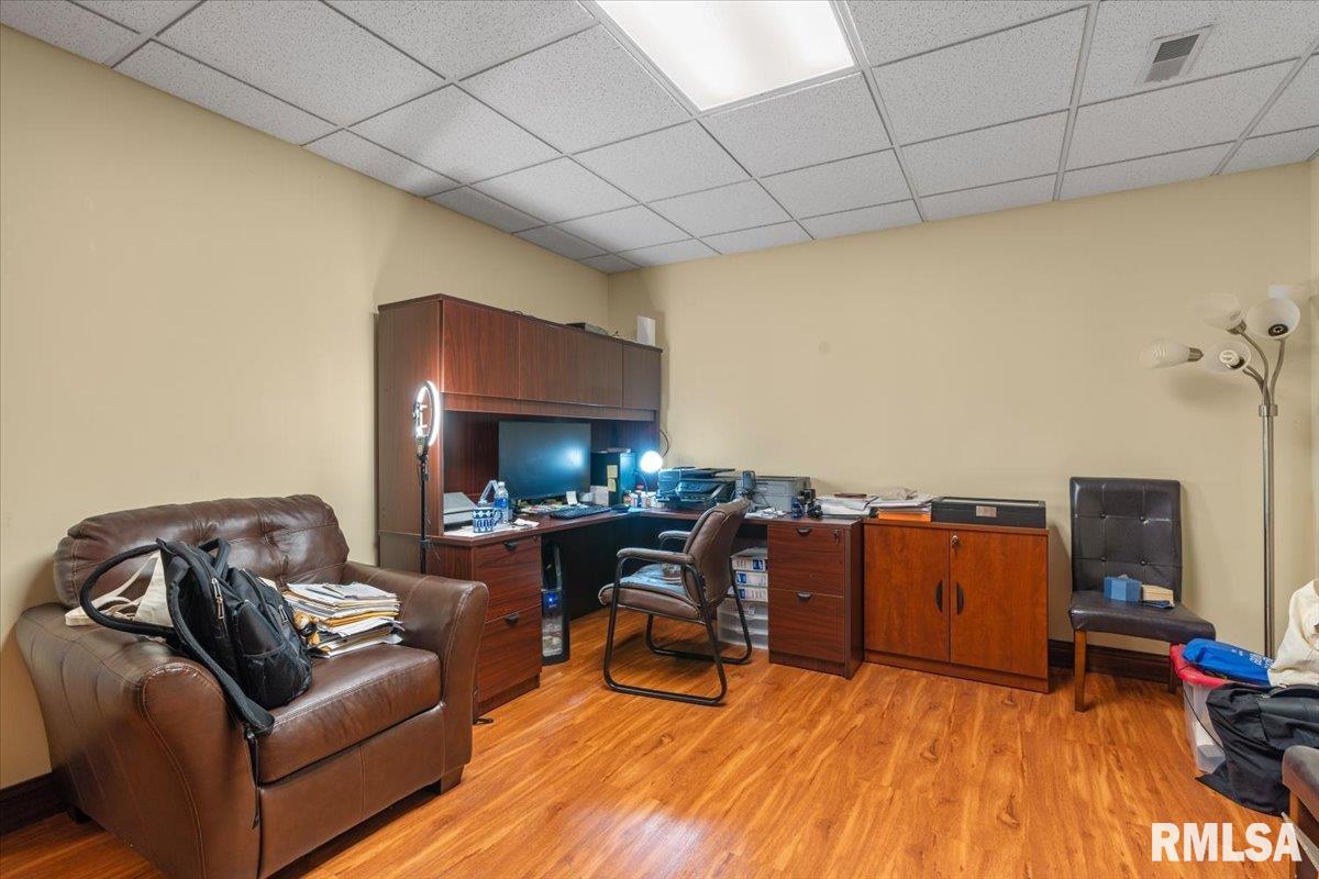 2405 Rosewell Point Springfield, IL 62711 - Photo 31 of 49 Gallery Image 31
