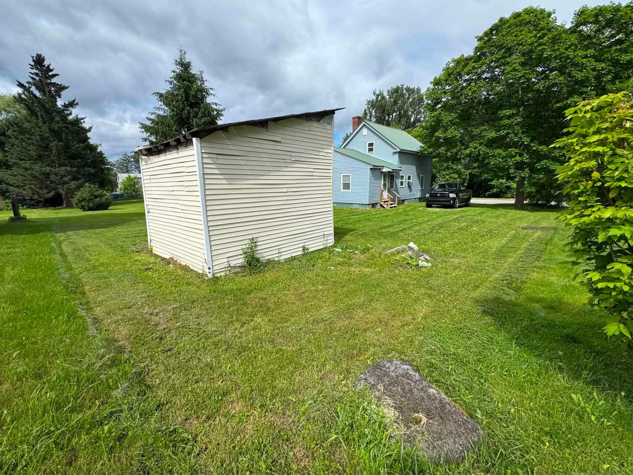 9 Perry Street Lincoln, ME 04457 - Photo 4 of 25