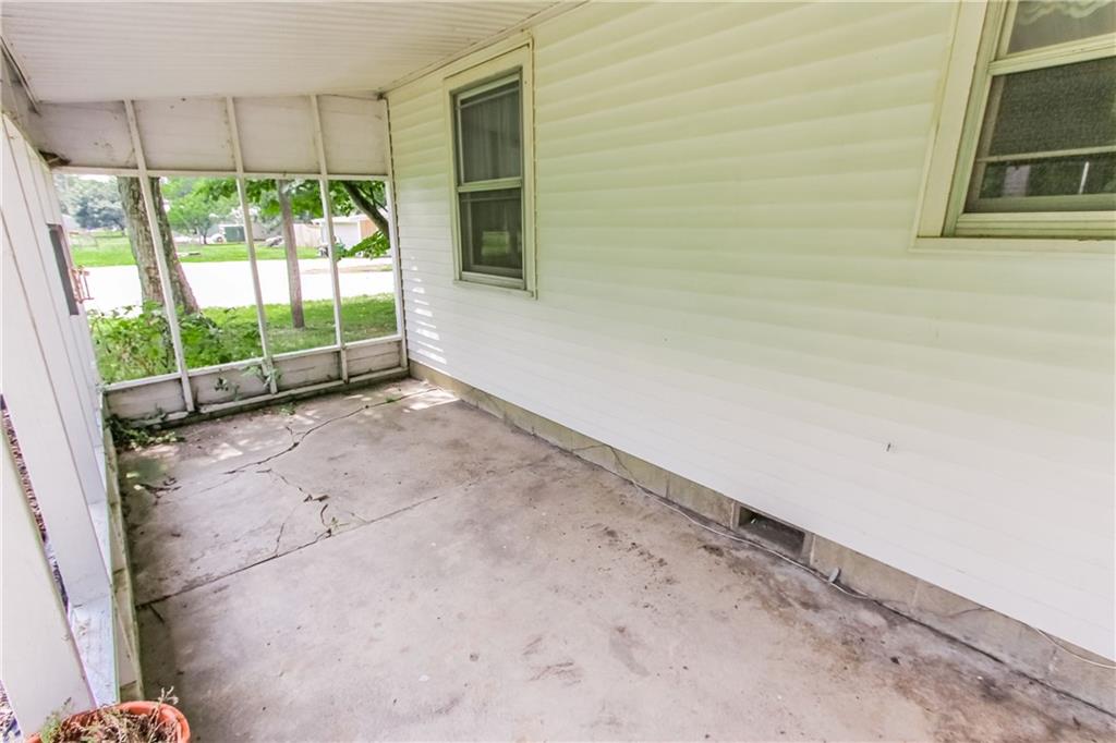 4027 South Post Road Indianapolis, IN 46239 - Photo 18 of 50