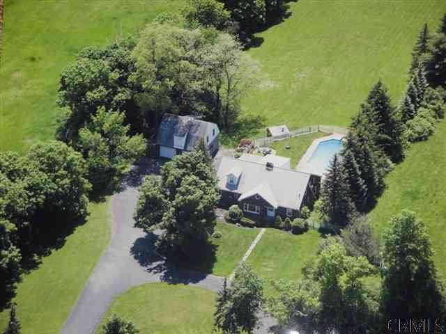 749 Putnam Road Rotterdam, NY 12306 - Photo 1 of 15 Photo 1