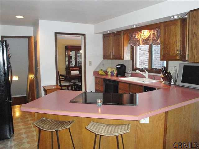 749 Putnam Road Rotterdam, NY 12306 - Photo 5 of 15 Photo 5
