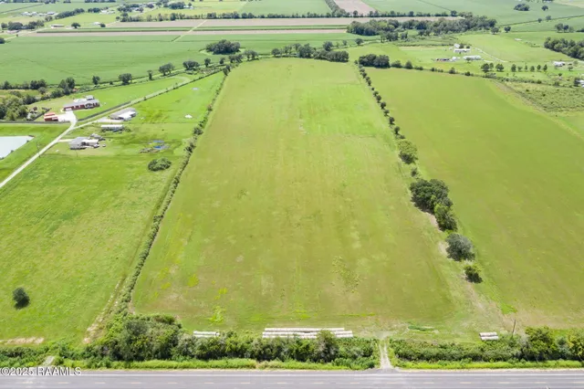 $299,900 | 0 Hwy 92 Maurice La, Maurice, LA 70555
