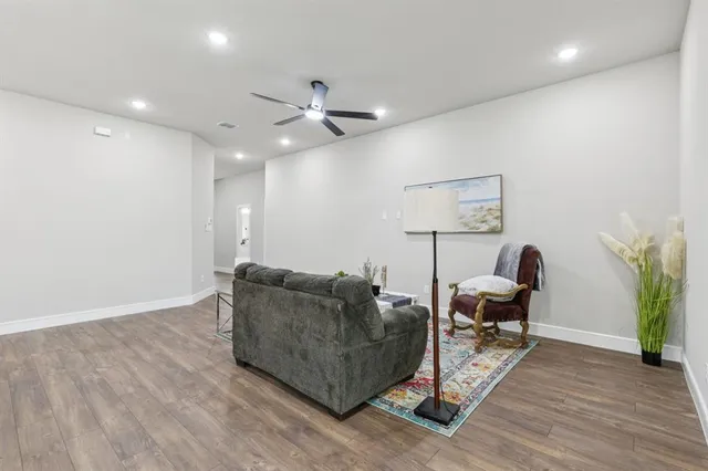 $319,900 | 512 Frazier Street, Terrell, TX 75160