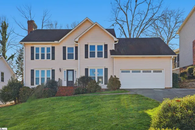 $450,000 | 18 River Way Drive, Greer, SC 29651