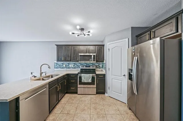 $245,000 | 9513 North Main Street, Kansas City, MO 64155