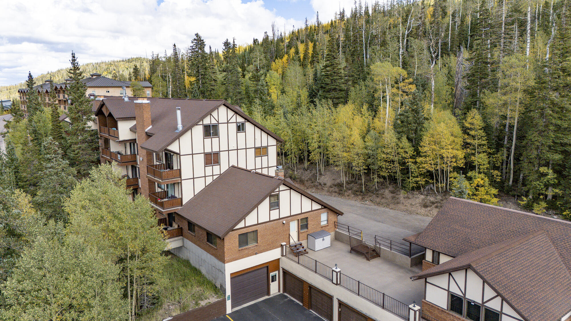561 South Vasels Road, Unit R19C Brian Head, UT 84719 - Photo 28 of 37 Evergreens C19-28