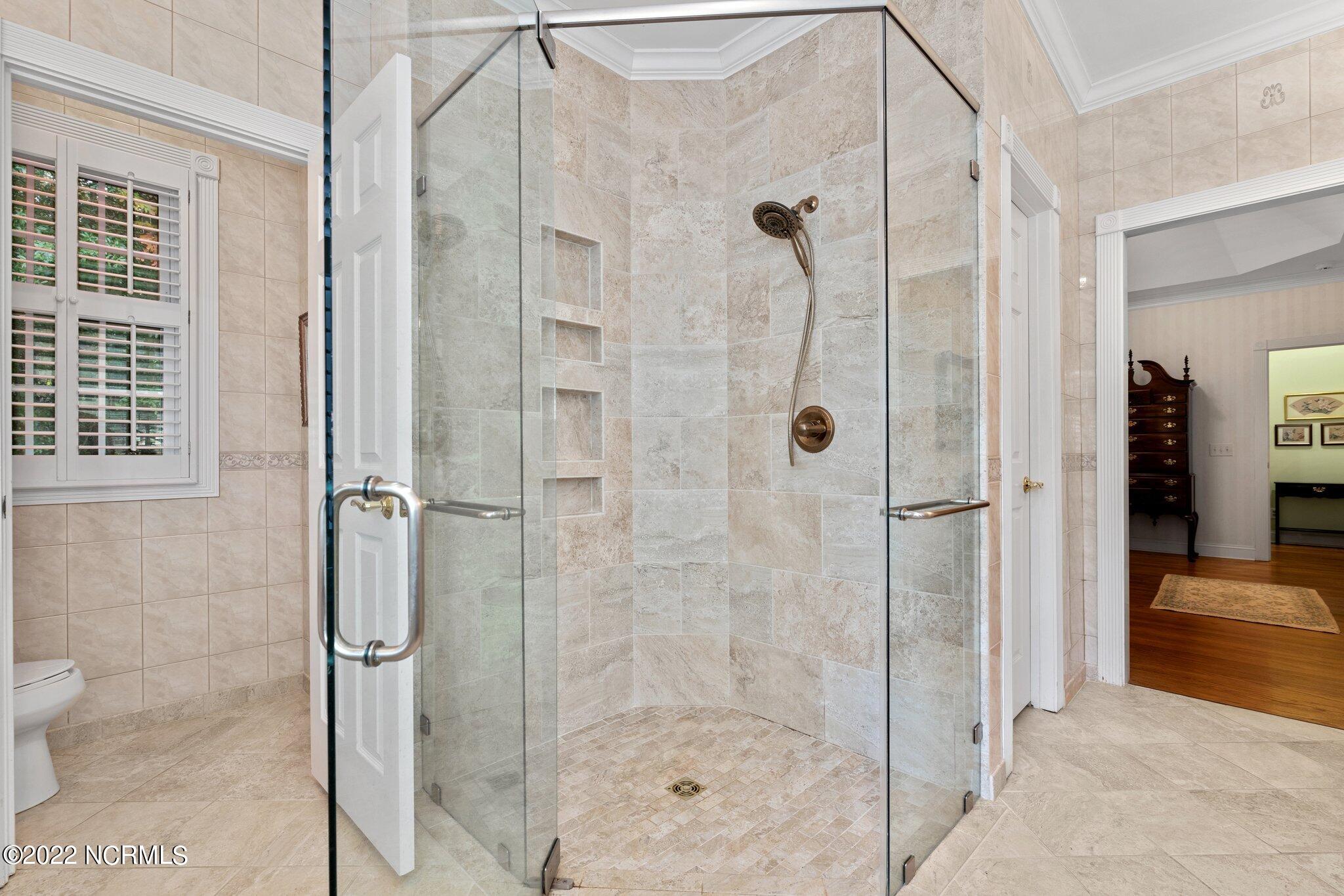 160 McCaskill Road East Pinehurst, NC 28374 - Photo 21 of 38 Primary Bathroom