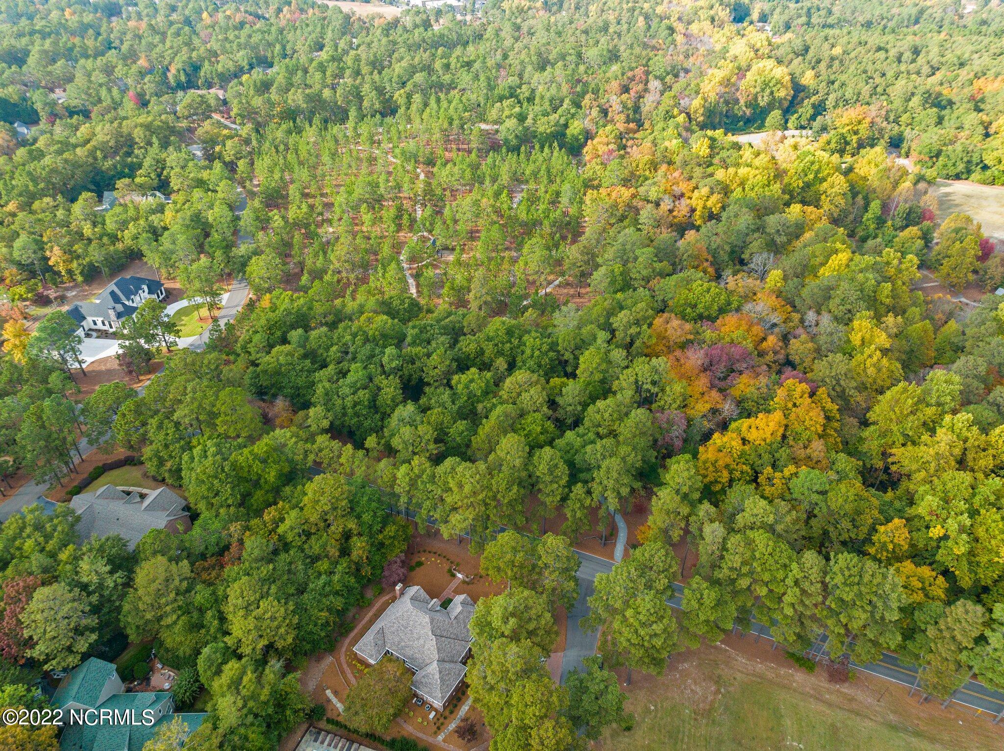 160 McCaskill Road East Pinehurst, NC 28374 - Photo 36 of 38 Park with walking Trails