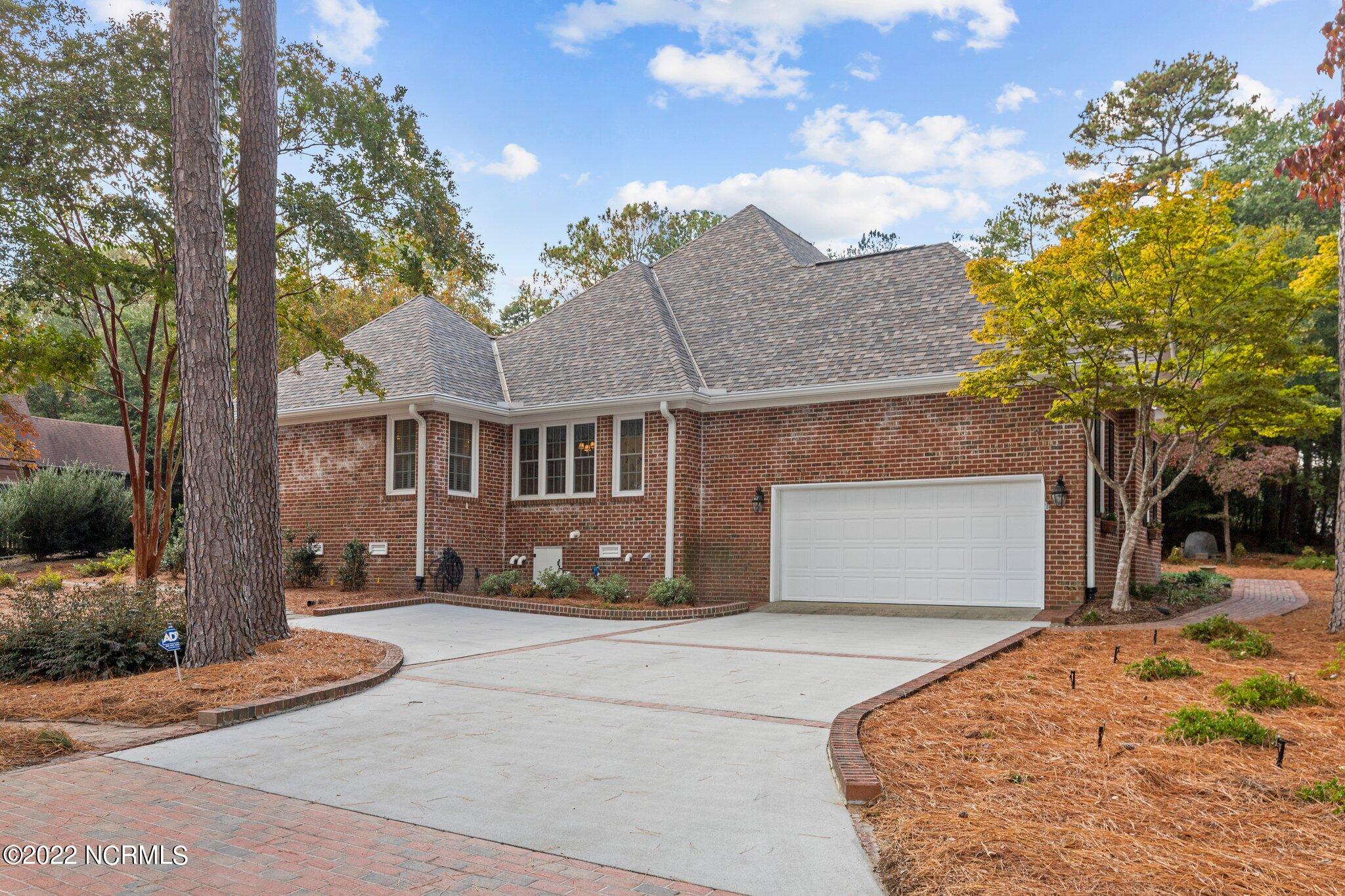 160 McCaskill Road East Pinehurst, NC 28374 - Photo 4 of 38 11-web-or-mls-IMG_4987
