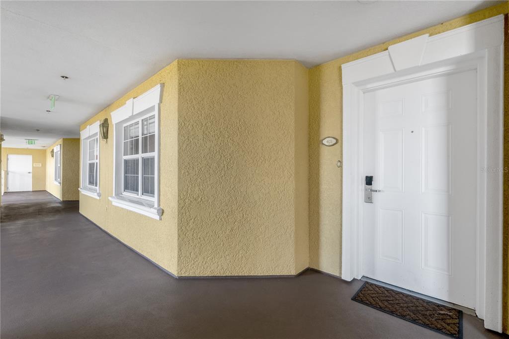 7600 Sandy Ridge Drive, Unit 402 Reunion, FL 34747 - Photo 3 of 44 Gallery Image 3