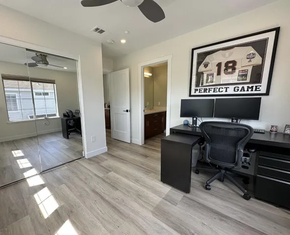 $6,000 | 1 Passage Lane, Redwood City, CA 94065