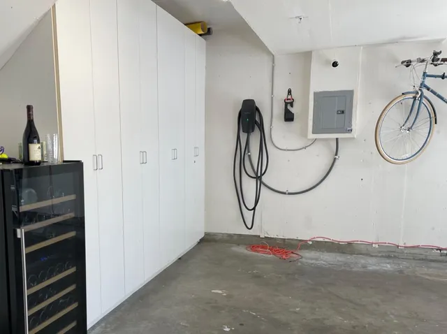 $6,000 | 1 Passage Lane, Redwood City, CA 94065