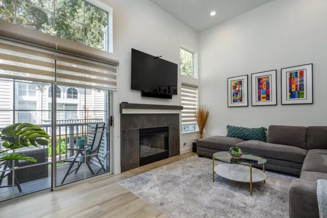 $6,000 | 1 Passage Lane, Redwood City, CA 94065