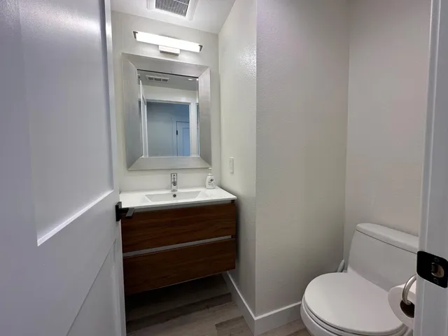 $6,000 | 1 Passage Lane, Redwood City, CA 94065