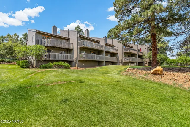 $1,800 | 2665 Valley View Drive, Unit 10127, Flagstaff, AZ 86004