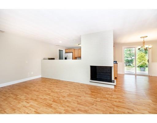 21 Campello Road Framingham, MA 01701 - Photo 2 of 15 Gallery Image 2