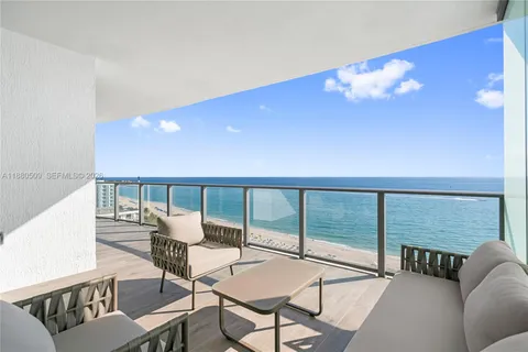 $2,995,000 | 1116 North Ocean Boulevard, Unit 1404, Pompano Beach, FL 33062