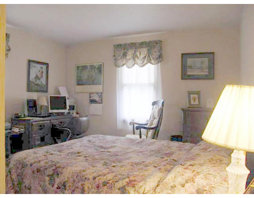 33 Temple Road Marshfield, MA 02050 - Photo 8 of 10 Gallery Image 8