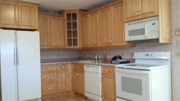 537 Sunderland Road Worcester, MA 01604 - Photo 6 of 9 Gallery Image 6
