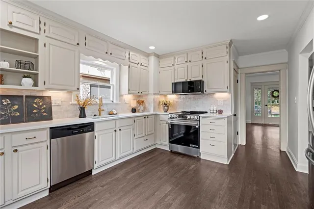 $595,000 | 617 West 59 Terrace, Kansas City, MO 64113