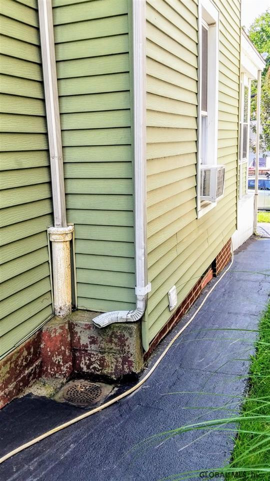 1734 4th Street Rensselaer, NY 12144 - Photo 20 of 36 Photo 20