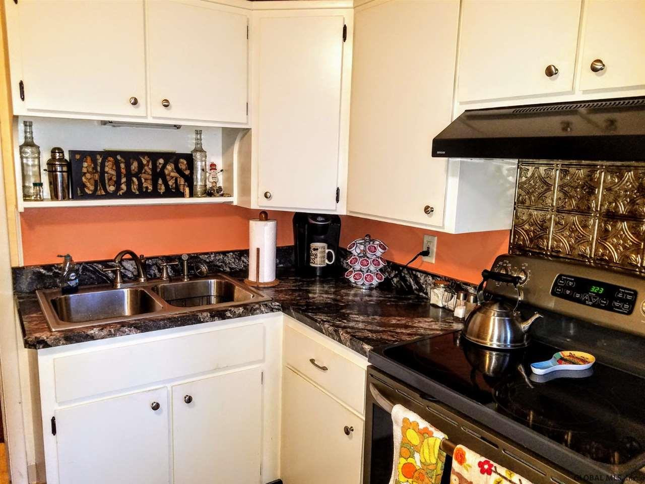 1734 4th Street Rensselaer, NY 12144 - Photo 8 of 36 Photo 8