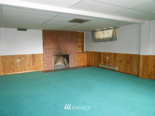 1403 Lewis Road Tacoma, WA 98465 - Photo 12 of 15 Gallery Image 12