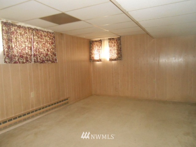 1403 Lewis Road Tacoma, WA 98465 - Photo 10 of 15 Gallery Image 10