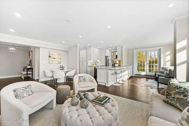 $1,100,000 | 4 Putnam Hill, Unit 3G, Greenwich, CT 06830