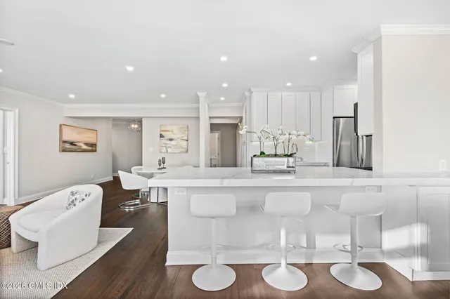 $1,100,000 | 4 Putnam Hill, Unit 3G, Greenwich, CT 06830