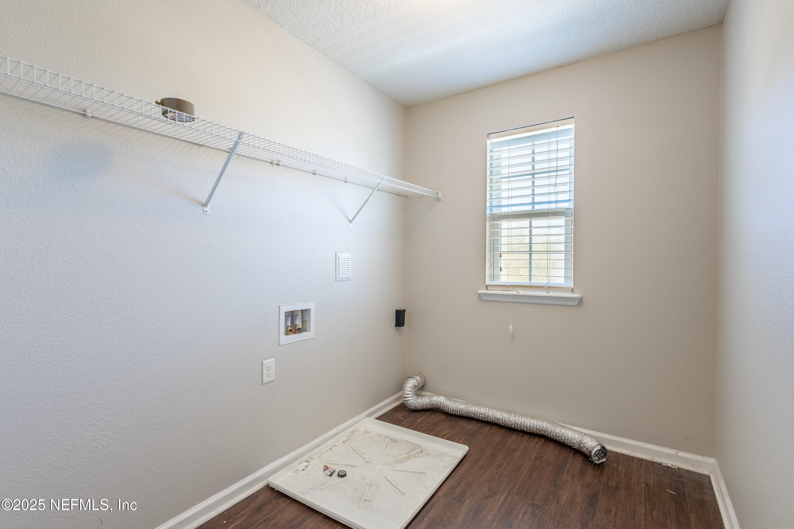 68 Redland Way Jacksonville, FL 32218 - Photo 29 of 40 a view of an empty room with a window